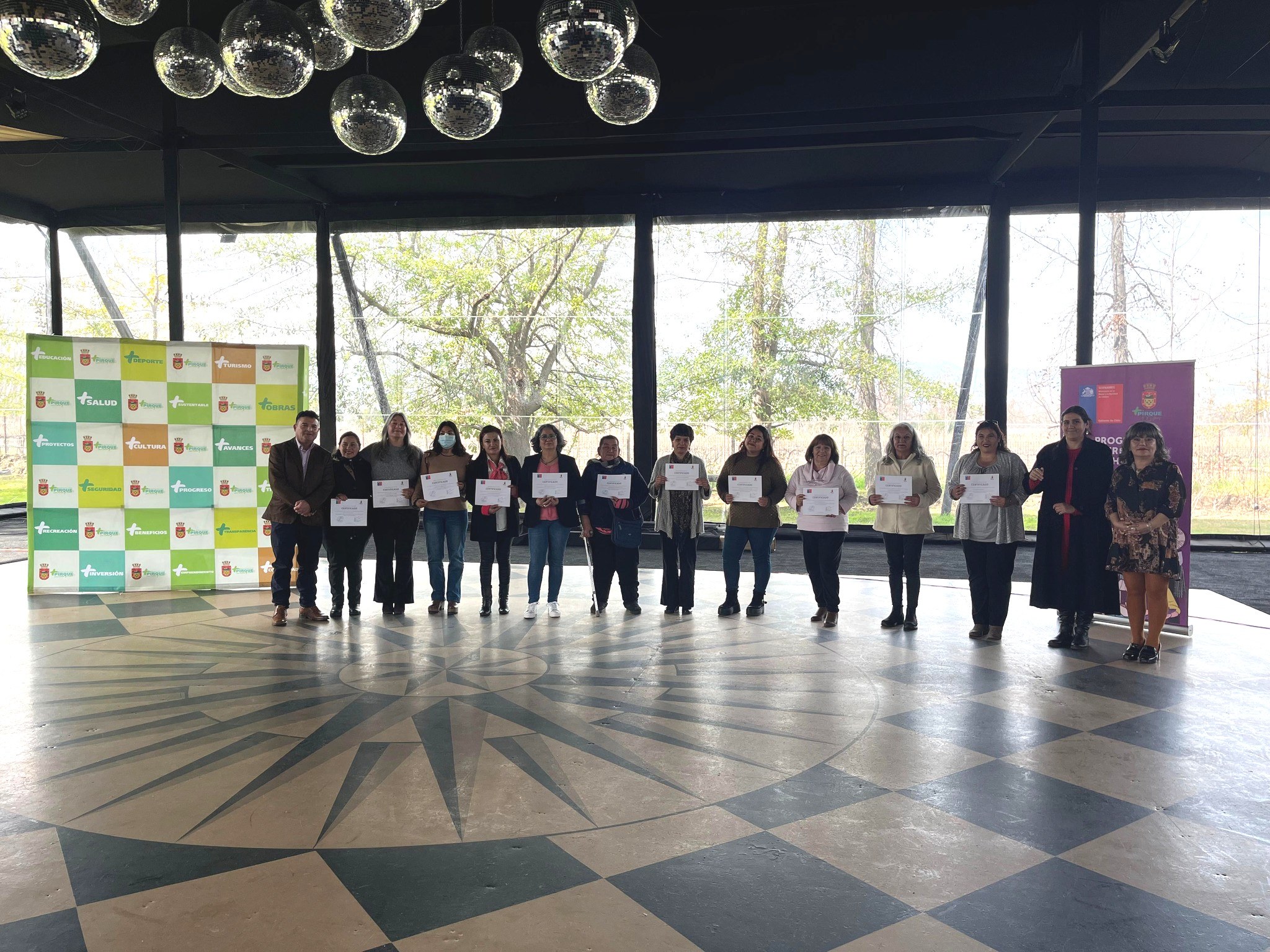 80 mujeres 04