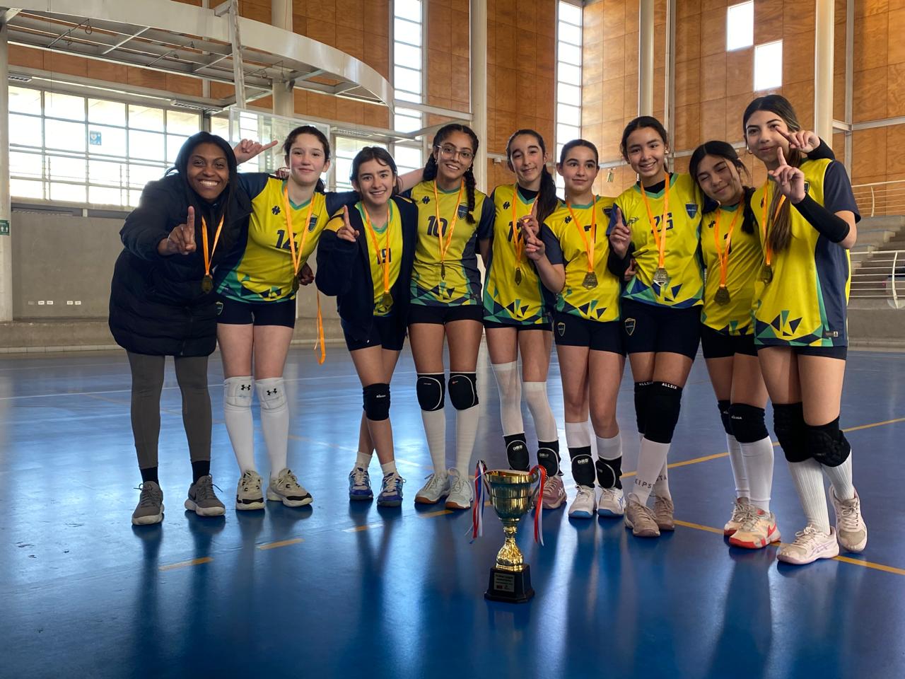 Pirque campeon en volevol 03