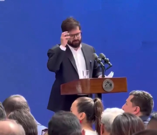 presidente boric 01
