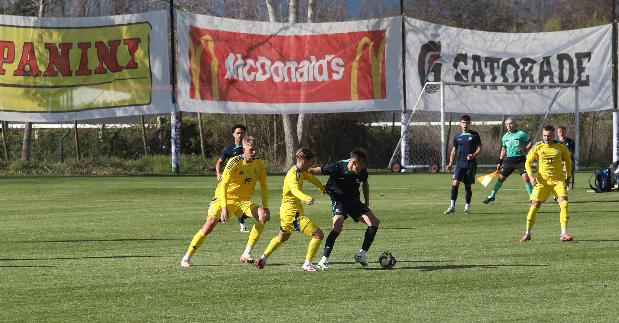 AUSTRALIA VS UCRANIA 2