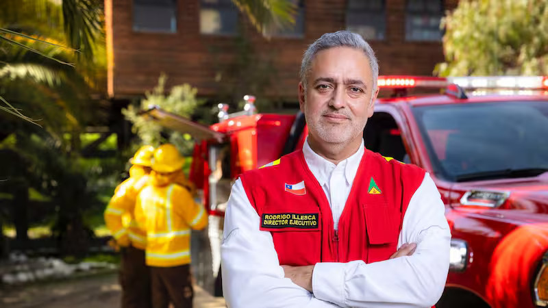 director ejecutivo de CONAF Rodrigo Illesca Rojas